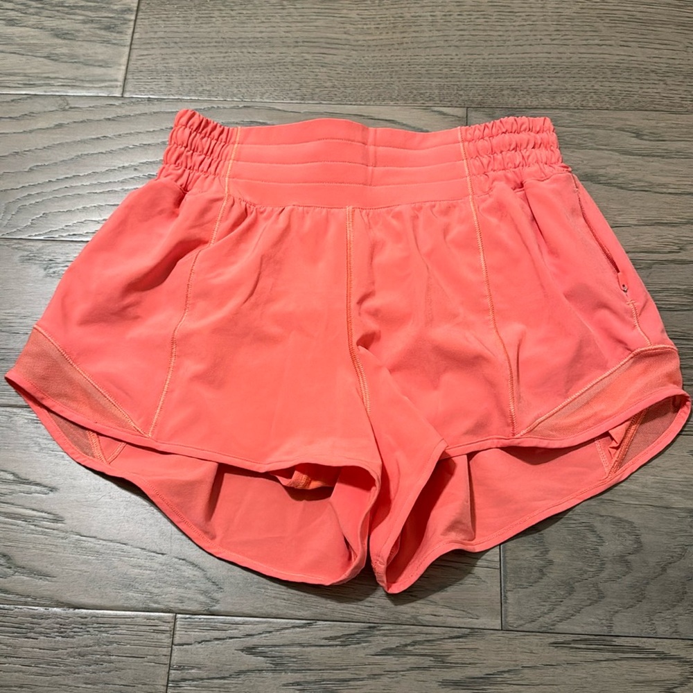 Lululemon Hotty hots Raspberry Crème